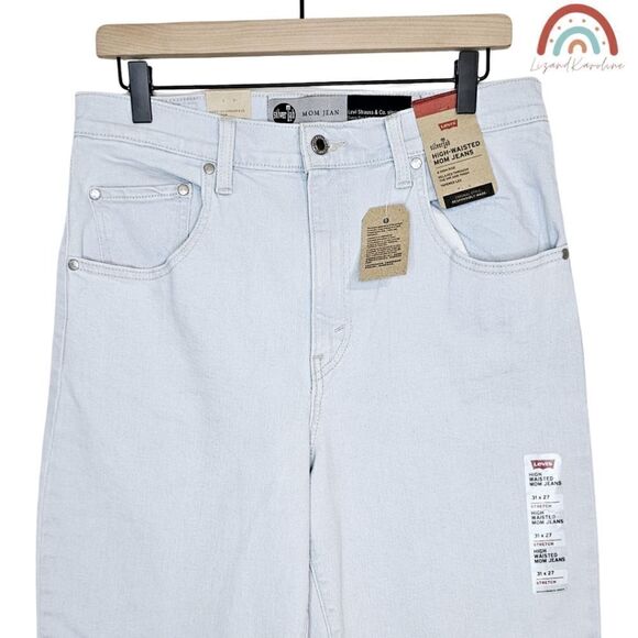 New! Levi's Silvertab High Waisted Mom Jean Light Wash Tapered Leg Jeans - Picture 4 of 15